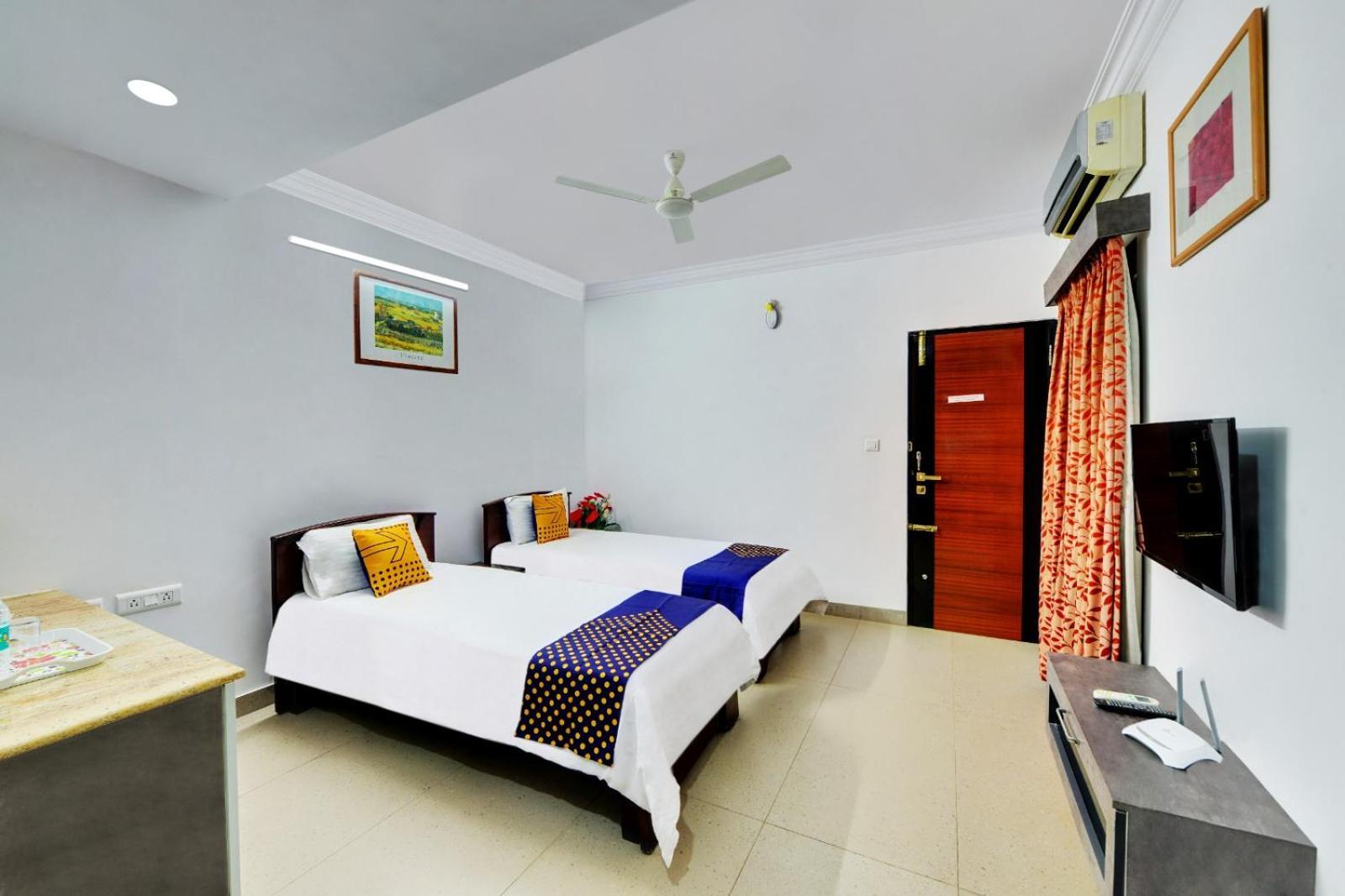 Yahweh Suites Bangalore Exterior photo