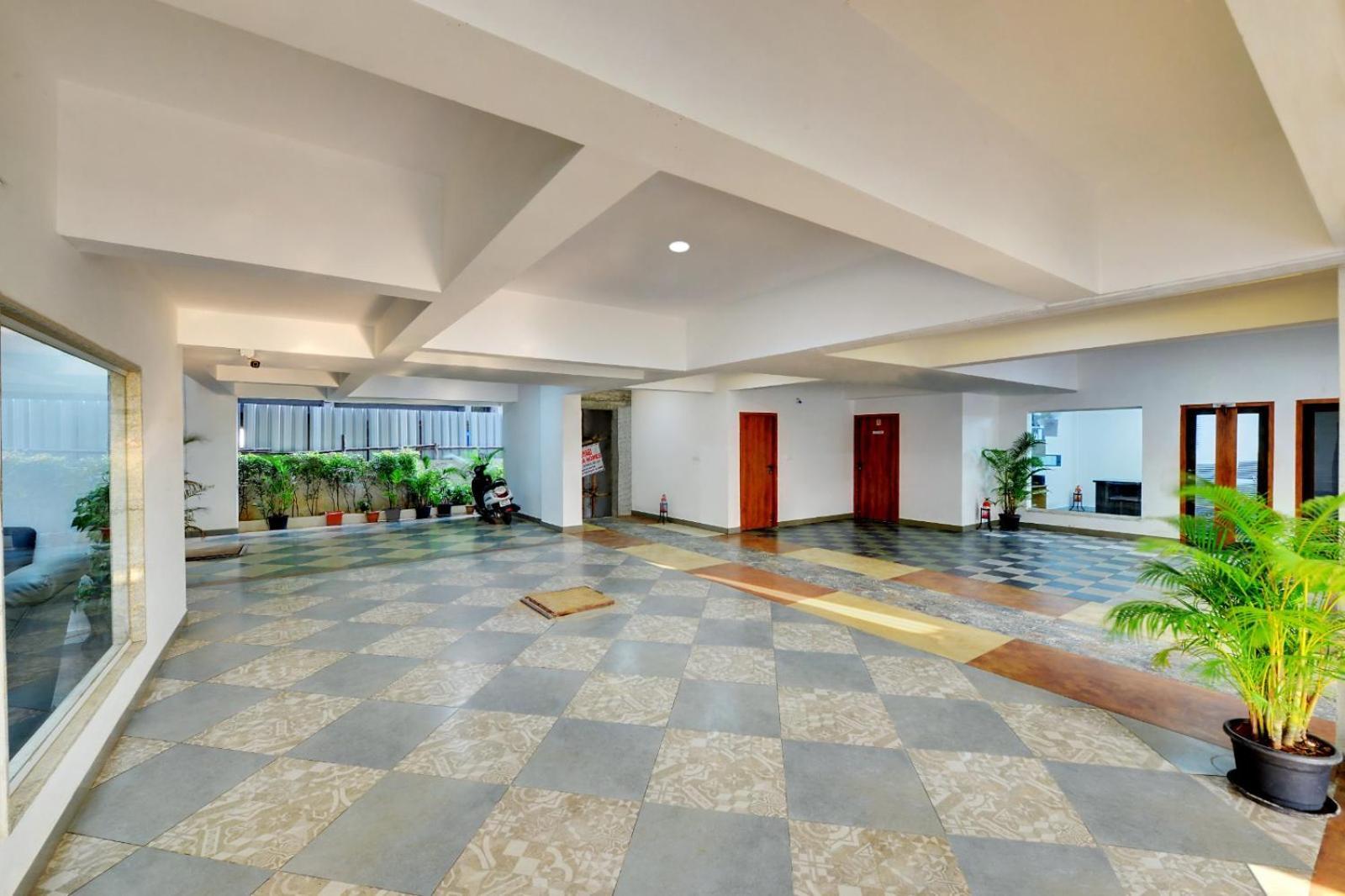 Yahweh Suites Bangalore Exterior photo
