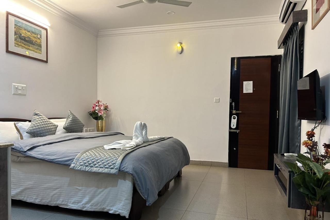 Yahweh Suites Bangalore Exterior photo
